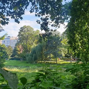 https://lovely-two-bedroom-apartment-with-free-parking.hotelsantwerp.net